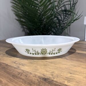 Vintage Glasbake Pyrex 1 QT Green Daisy Milk Divided Casserole Dish J2352